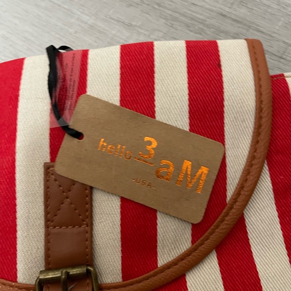 Ed Strip Backpack - Picture 4 of 6